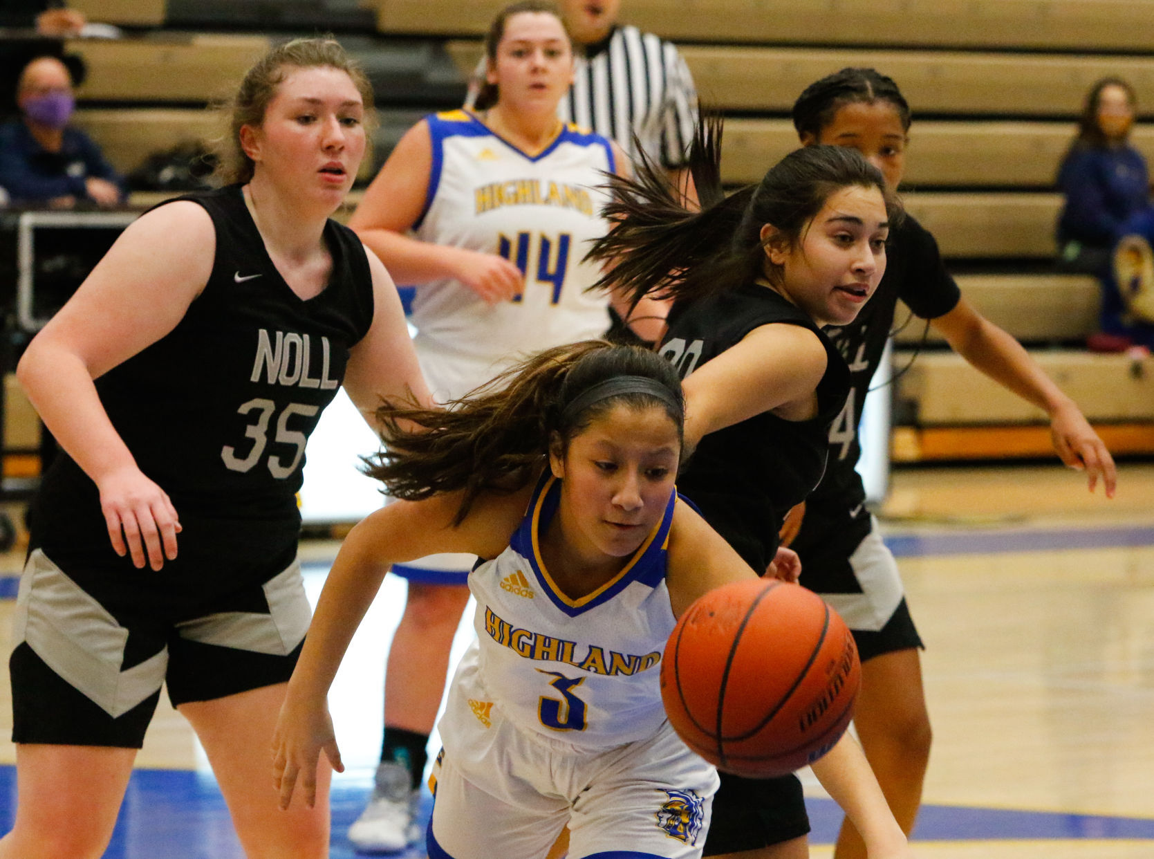 Gallery: Bishop Noll at Highland girls basketball